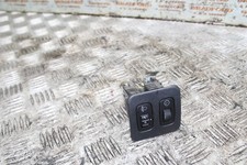 BFD081761 2004 MITSUBISHI