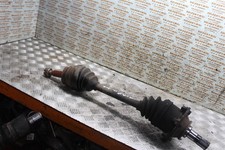 BFD081777 2004 MITSUBISHI